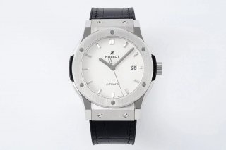 Classic Fusion 42mm APSF 1:1 Best Edition White Dial on Black Gummy Strap A1110