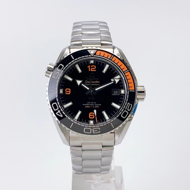 Planet Ocean 43.5mm SS VSF 1:1 Best Edition Black/Orange Bezel Black Dial on SS Bracelet A8900 Super Clone